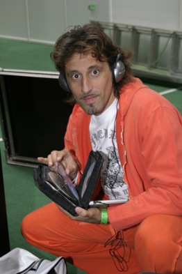 Ascolto la musica.JPG